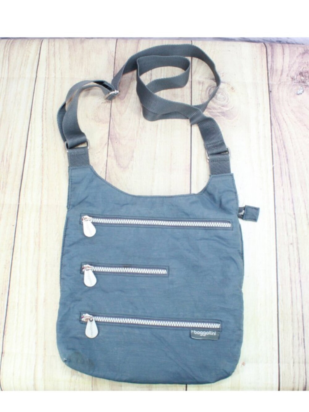 Baggallini Gray 3 Zip Crossbody Purse Bag Lightweight Adjustable Travel Organize
